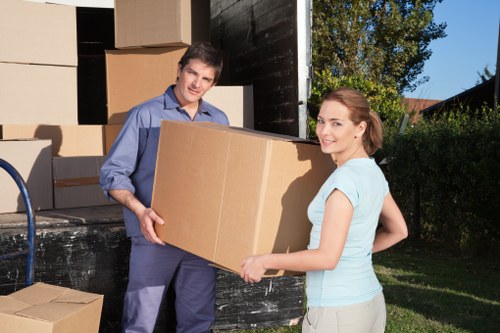Quote planning for a local van move with access considerations